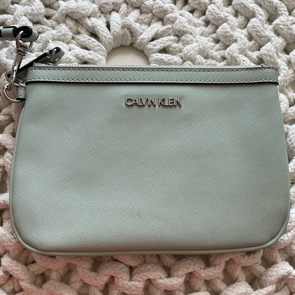 Calvin Klein Bag - Picture 1 of 9